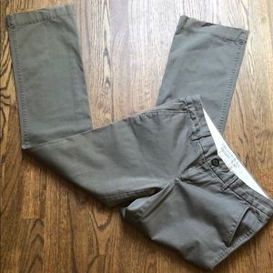 Banana Republic weekend chino pants